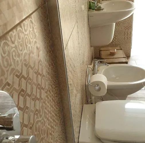 Rosalba 빌라 폴리나노 아마레