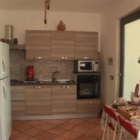 Rosalba * 滨海波利尼亚诺