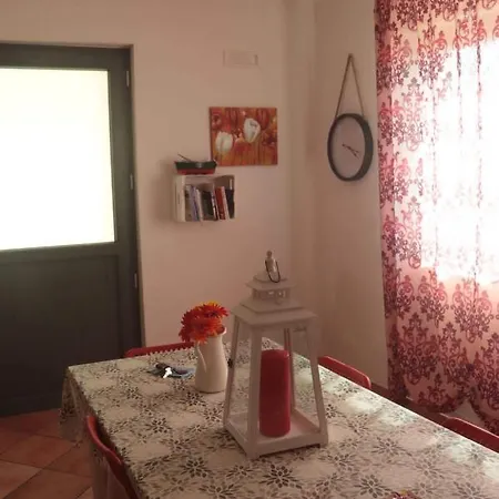 Rosalba 滨海波利尼亚诺